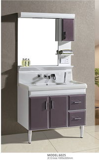 簡約現代浴室柜 融合PVC、橡木與不銹鋼的衛浴美學